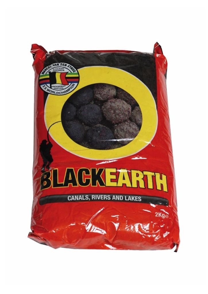 Marcel Van Den Eynde Black Earth Bruin - Zwart Witvis Visvoer 2kg 1 Marcel Van Den Eynde Black Earth Bruin - Zwart Witvis Visvoer 2kg